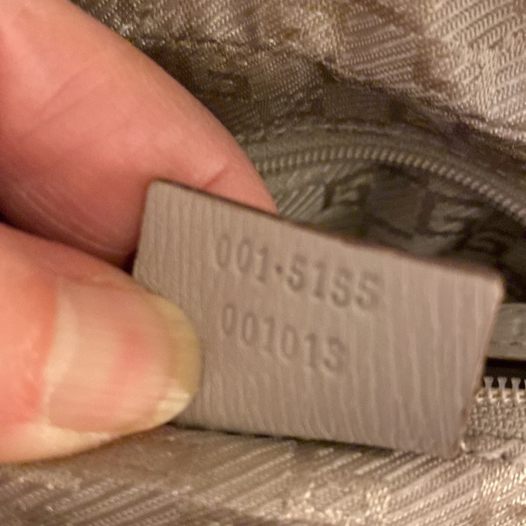 Gucci Logo Gray Top Handle Bag - Picture 7 of 12